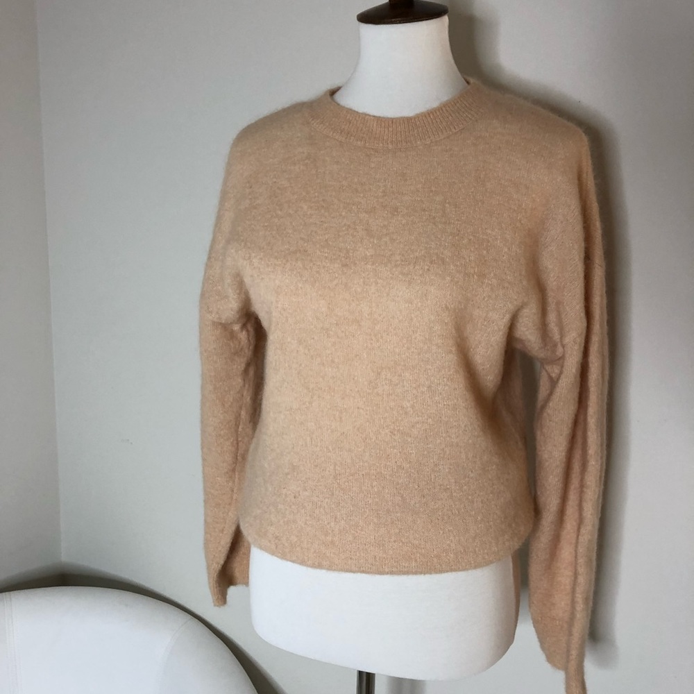 Wool / mohair sweater delicate soft and light